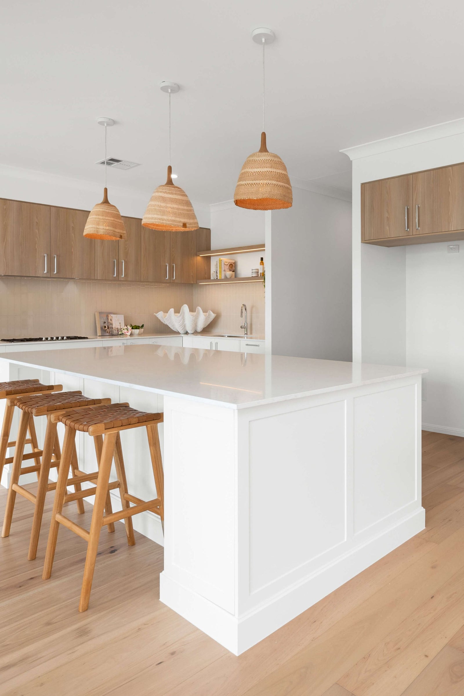 Her Hands Edit - Bespoke Beauties, Preselected