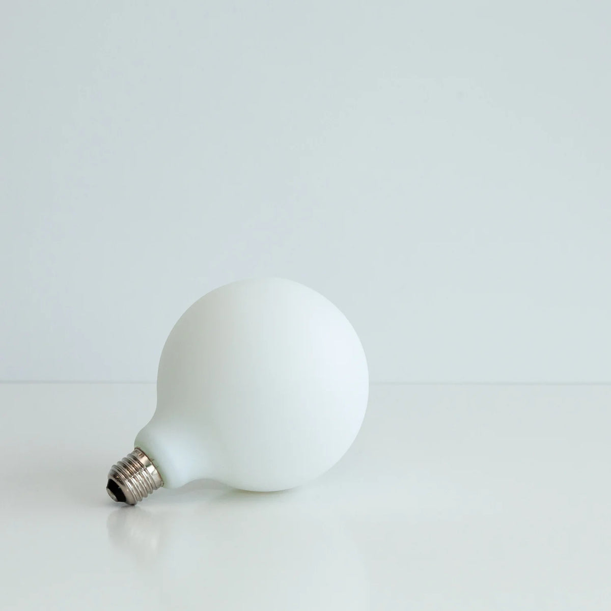 Large Round Porcelain Frosted, Dimmable